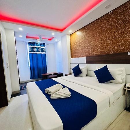 Hotel Palm Majestic At Airport Nové Dillí Exteriér fotografie