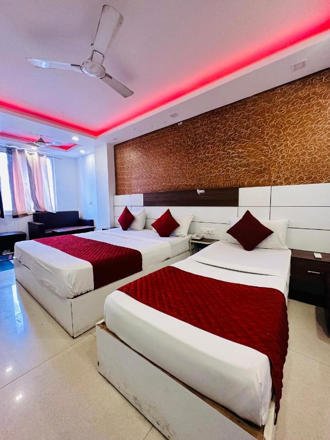 Hotel Palm Majestic At Airport Nové Dillí Exteriér fotografie