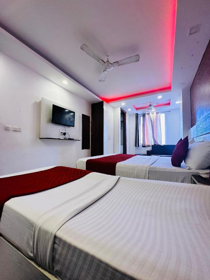 Hotel Palm Majestic At Airport Nové Dillí Exteriér fotografie